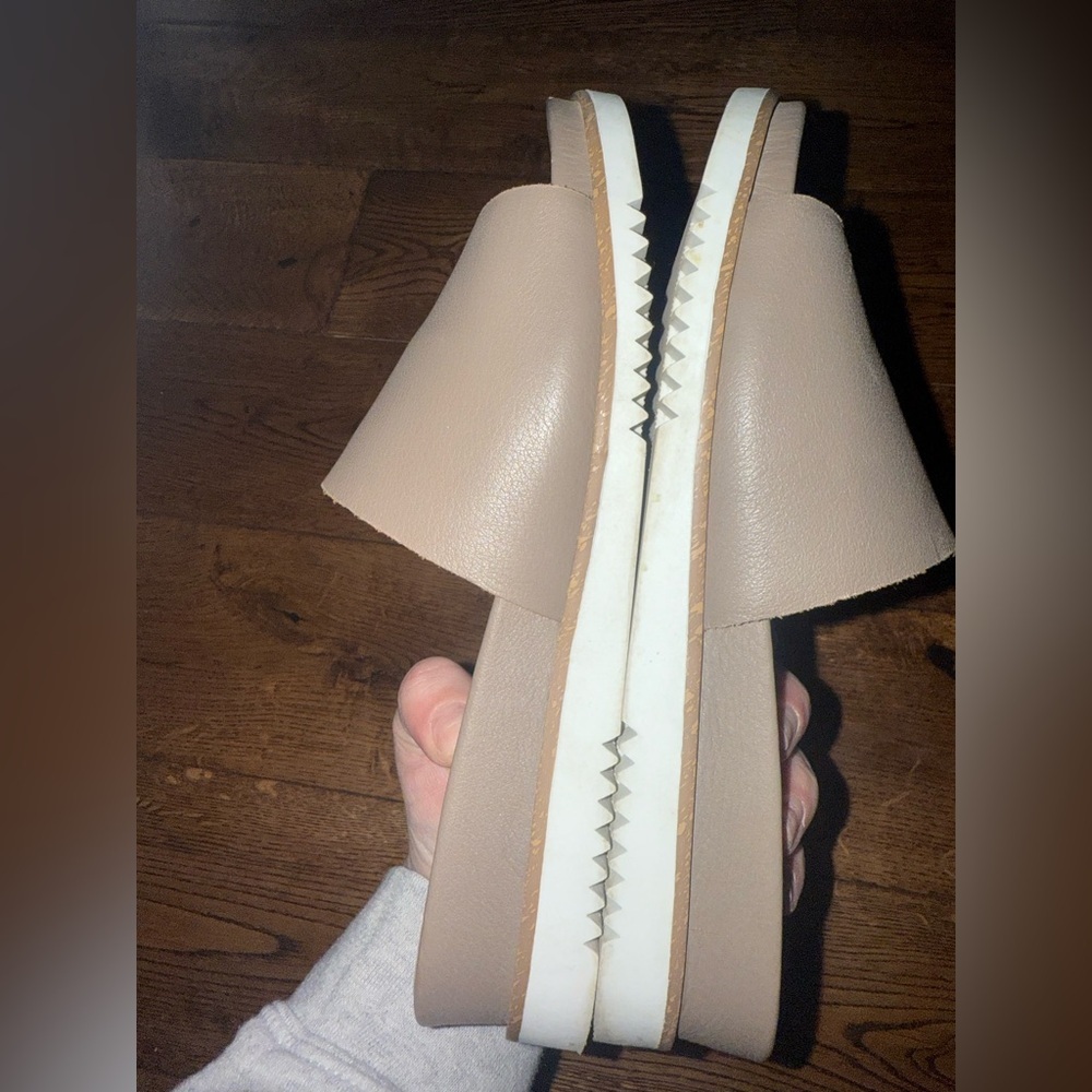 Eileen Fisher Touch Leather Flatform Sandal in brown/taupe Size Womens 7.5 - Picture 4 of 4